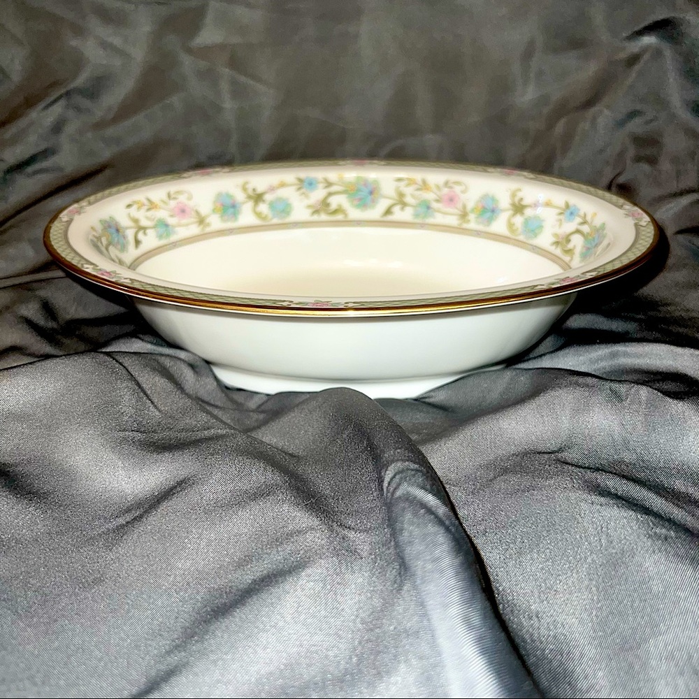 Noritake vegetable serving bowl oval ivory china 7194
